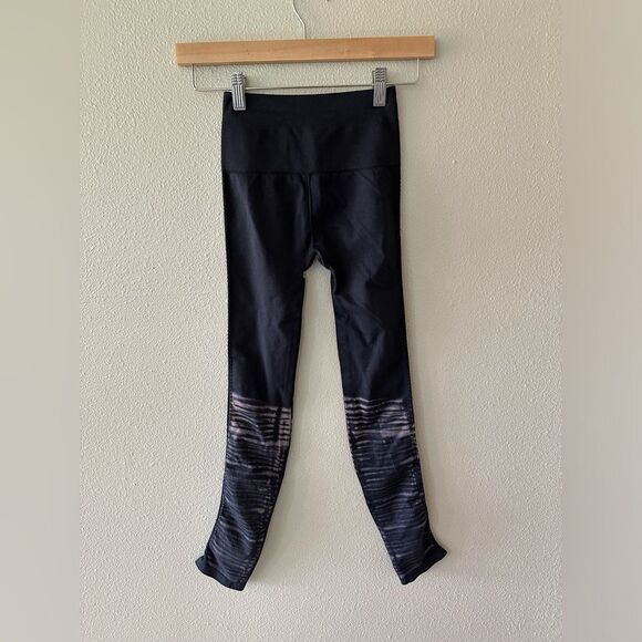 NWOT Free People Movement Barely There Washed Yoga Legging Size XS / S - Picture 5 of 5